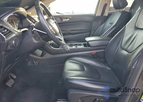 2020 Ford Edge Titanium z USA, uszkodzony, nr VIN 2FMPK3K96LBB35181